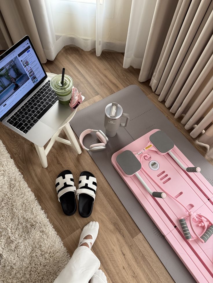 Foldable Pilates Board – Full Body Home Gym